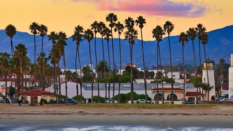 Pars à la découverte de Santa Barbara durant ton stage aux USA